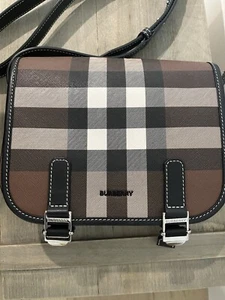 Burberry Check Messenger Bag Authentic - Picture 1 of 8