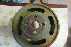Vintage OLIVER Tractor Cast Iron Belt Pulley K691A for 66 77 88 Models Antique - Picture 1 of 7