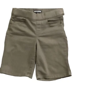DKNY Jeans Women's Pull-on Stretch Bermuda Shorts Sz S Olive/Khaki Green 151B - Picture 1 of 8