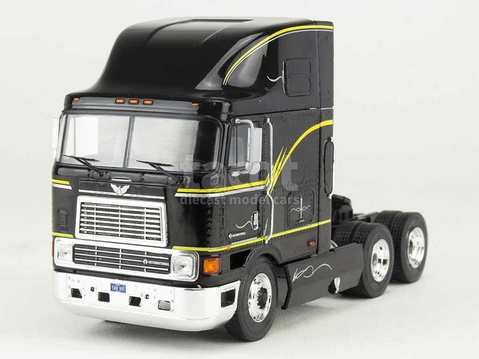 International Eagle Mansarda Trattore 1995 - Ixo 1/43 - Immagine 1 di 1