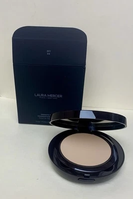 Laura Mercier Smooth Finish Foundation Powder 2C1 04 Full Size 9.2 g/0.3 oz New - Image 1 of 3