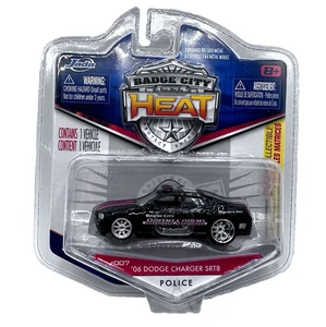 Dodge Charger SRT8 Bomb Squad 2006 Jada Badge City Heat escala 1:64 onda 1 2010 - Imagen 1 de 6