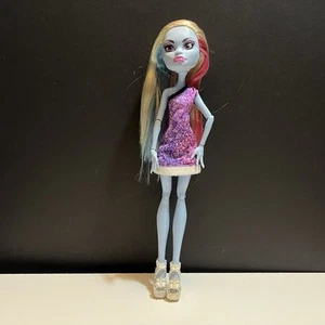 2012 Monster High Scaris City Of Frights Abbey Bominable 11” Girl Doll - Picture 1 of 8