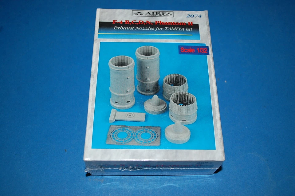 Aires 2074 - F-4 B,C,D,N  Phantom II Exhaust Nozzles for Tamiya Kit  scala 1/32 - Immagine 1 di 1