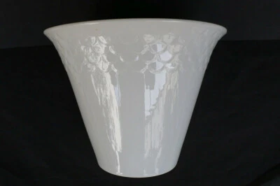 Porzellan Vase Übertopf, Fürstenberg,reinweiß,Schuppenrelief - Bild 1 von 4