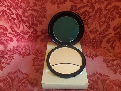 Tono de maquillaje crema Signature Club A 8 Butters #2: mediano 1,2 oz nuevo en caja Foto 1 de 4
