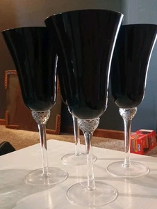 Copas de vino de cristal Black Diamond de Circleware (juego de 4) - Imagen 1 de 3