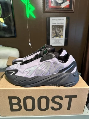 Adidas Yeezy Boost 700 MNVN Geode Talla 12 Foto 1 de 4
