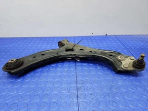 16-22 Honda HR-V Front Lower Control Arm Right Passenger Side OEM 51350T7WA00 - Picture 1 of 10