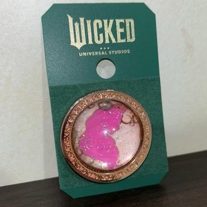 Wicked Glinda Pin Badge US Limited Edition Collectible - Picture 1 of 3