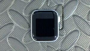 Apple Watch Series 4 40 mm - Silver - Nike Aluminium - Cellular- ETF-00024