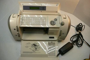 Circut CRV-001 Cricut CRV001 Personal Electronic Cutting Machine w/ Power Supply - Picture 1 of 12