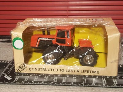 Ertl Allis Chalmers 4W-305 1/32 diecast farm tractor replica collectible - Image 1 of 4
