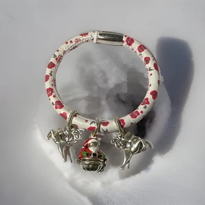 Браслет Brighton SANTA с оленями сделано в США 🇺🇸 новый с Ярлыками список $92 - Изображение 1 из 4