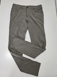 Lululemon ABC Hose leicht Golf Herren 31 x 34 silber LM5593S versteckte Tasche - Bild 1 von 11