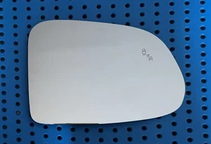Right side mirror glass for HYUNDAI SANTA FE TM 03/18-2023 w/blind spot version - Picture 1 of 6