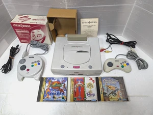 Consola Sega Saturn Blanca 3D Multicontrolador Noches de Navidad SEGA Japón - Imagen 1 de 24