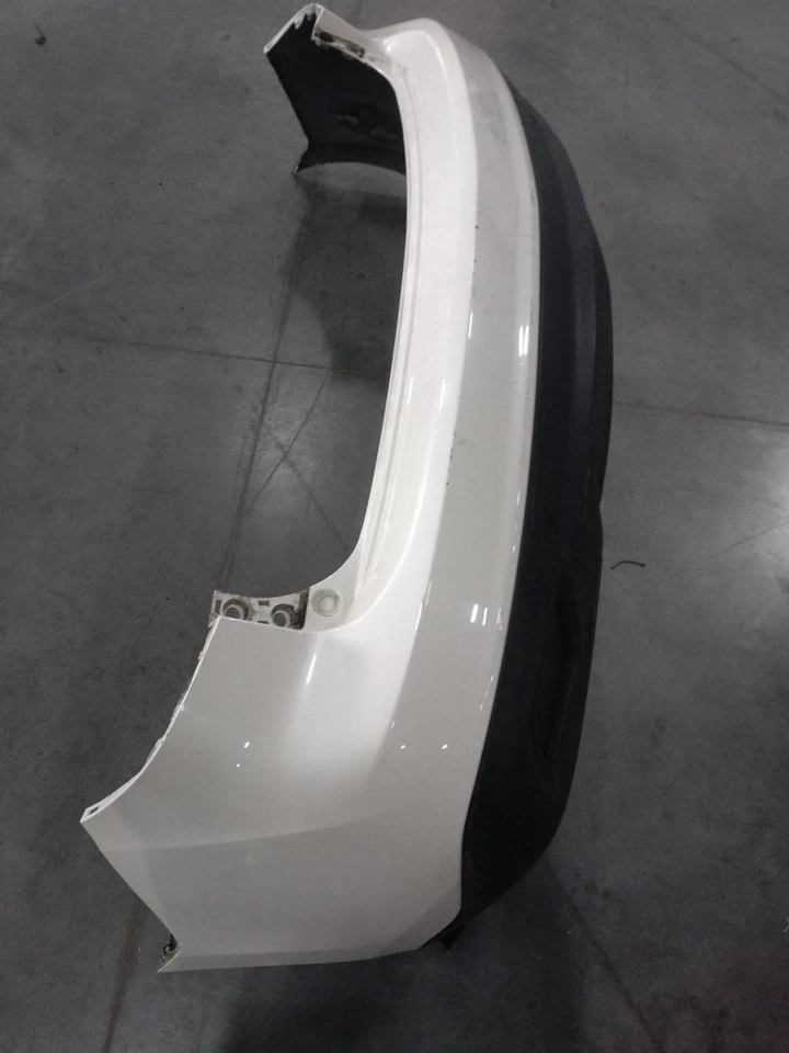 Conjunto de parachoques trasero usado se adapta a: Acura Mdx 2016 sin asistencia de estacionamiento grado trasero B Foto 1 de 4