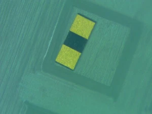 5pcs DLI G15BG3R3K2PX10 3.3 pF 10% 25V Gap Cap RF Microwave Capacitors - Picture 1 of 2