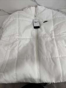 Nike Puffer Vest Women White XXL Oversized Therma-FIT 2xl Full Zipper New - Picture 1 of 7