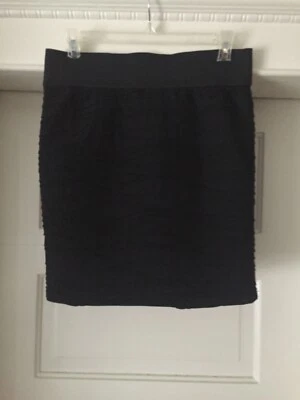 Falda corta negra Studio Y para mujer forrada elástica cintura pequeña Foto 1 de 4