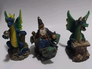 Drache und Merlin Zauberer Figuren Konvolut - Bild 1 von 20