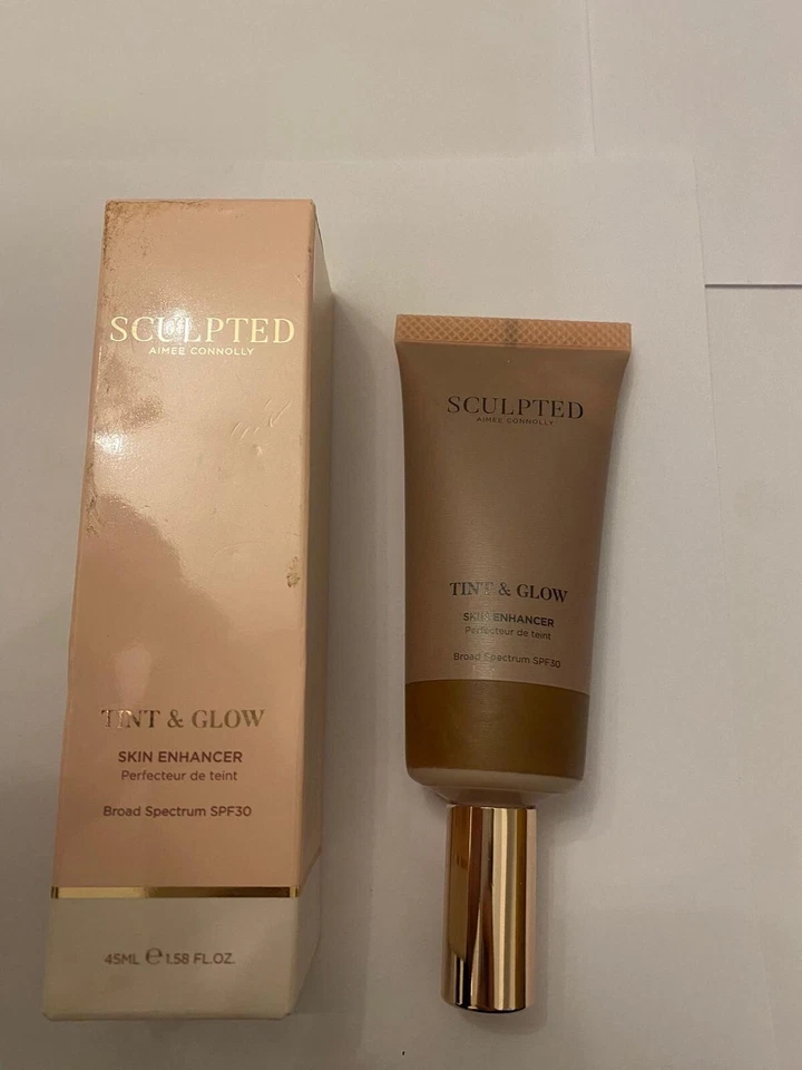 Sculpted by Aimee Tint & Glow Skin Enhancer in 9.0 new 45ml - Image 1 of 1
