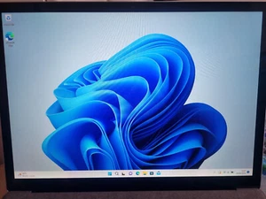 Microsoft Surface Laptop 3 i7-1085G7 16GB RAM 512GB SSD TouchScreen Win11p - Picture 1 of 3