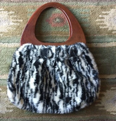 Cartera de mano vintage de piel sintética con estampado de cebra Foto 1 de 4