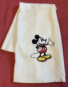 Vintage DISNEY Mickey Mouse Applique White Hand Towel 100% Cotton 16" x 24" EC - Imagen 1 de 5