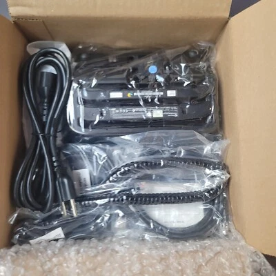 Polycom VVX 400 IP Business Media Desktop BRAND NEW - Image 1 of 2