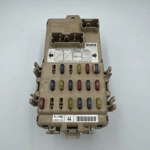 2002-2004 Subaru Impreza WRX Dash Fuse Box Relay Panel OEM LB100601B - Picture 1 of 4