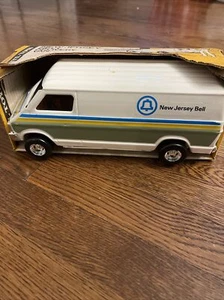 VINTAGE ERTL NEW JERSEY BELL WHITE DODGE DELIVERY SERVICE VAN - Picture 1 of 6