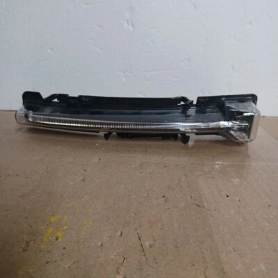 Luz intermitente conductor izquierdo Ford Taurus 2010-2019 OEM (4228) Foto 1 de 4