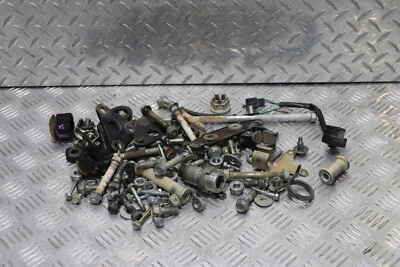 I133 OEM 1985 HONDA ATC 250SX HARDWARE GRAB BAG NUTS BOLTS SMALL PARTS - Imagem 1 de 4