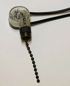 Interruttore a strappo monocircuito per luce tettoia o ventilatore finitura ottone anticato 10097G - Foto 1 di 5
