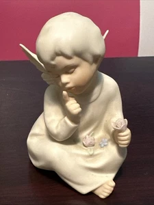 Pair 1991 Homco Porcelain Angel Figurines With Roses ~ - Picture 1 of 6