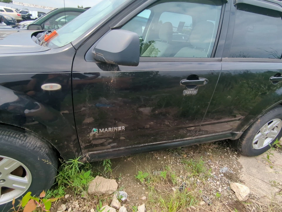 2008-2011 Mercury Mariner Driver Front Door Oem TRMNJ Foto 1 de 1