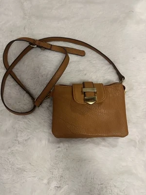  Encantadora Cartera Bandolera Charlie Marrón Pequeña Cuero Correa Ajustable  Foto 1 de 4