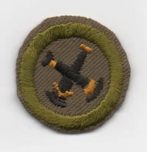Feuerwehr Verdienstabzeichen, Typ C hellbraun schmal gekräuselt (1938-46), gebraucht! - Bild 1 von 1
