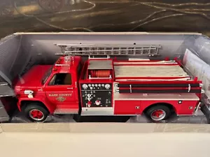 Chevy Kane County Fire Red 1975 Fairfiled como nuevo #50437F Highway 61 1:16 - Imagen 1 de 3