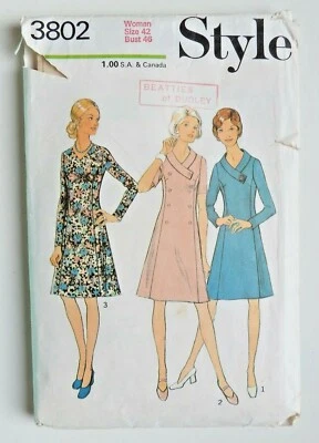 Style sewing pattern 3802 Woman's Dress 1972 size 42 (bust 46") Cut but Complete - Image 1 of 2