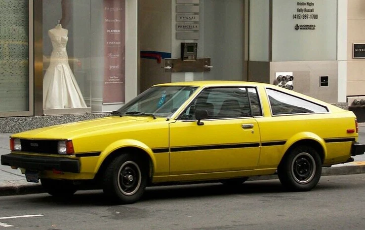 Toyota Corolla 1981-1983 2 puertas liftback paso delantero derecho cuarto de cristal FQ2101BTN Foto 1 de 1