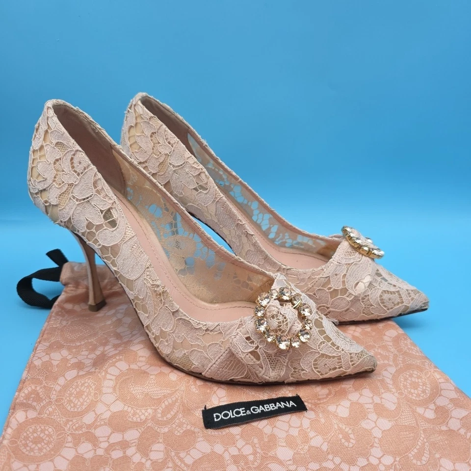 Zapatos de salón Dolce & Gabbana color rosa encaje adornado con cristal punta talla 40/10 Foto 1 de 4