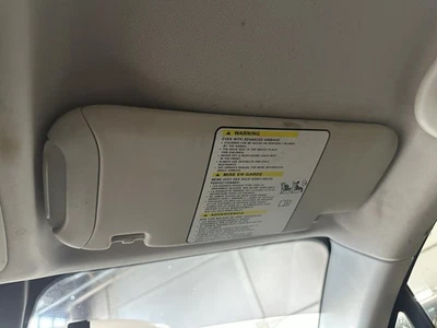 16 17 FIAT 500 Sun Visor Right - Imagem 1 de 2