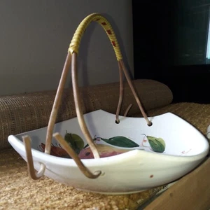 Portafrutta vintage in ceramica dipinta con manico - Foto 1 di 4