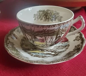 CUP & SAUCER 2 FRIENDLY VILLAGE" THE ICE HOUSE" MADE IN ENGLAND JOHNSON BROTHER  - Picture 1 of 9