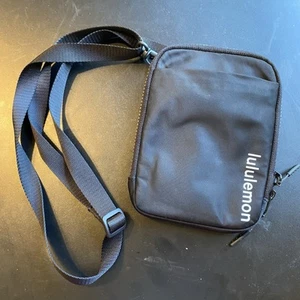 Lululemon Easy Access Black Nylon Small Crossbody - Picture 1 of 7