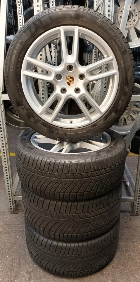 4x Original Porsche Winterräder 265/45 R19 105V - für Panamera 971 Turbo 331 - Bild 1 von 4