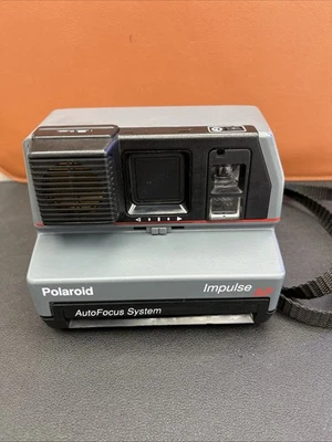 Fotocamera Polaroid Impulse AF sistema di messa a fuoco automatica non testata - Immagine 1 di 4